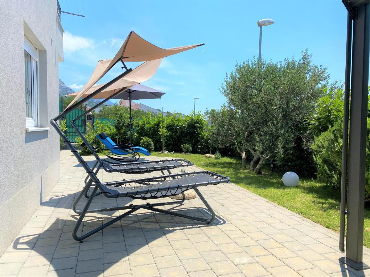 Lux Apartment Sea Shell With Jacuzzi Макарска Екстериор снимка